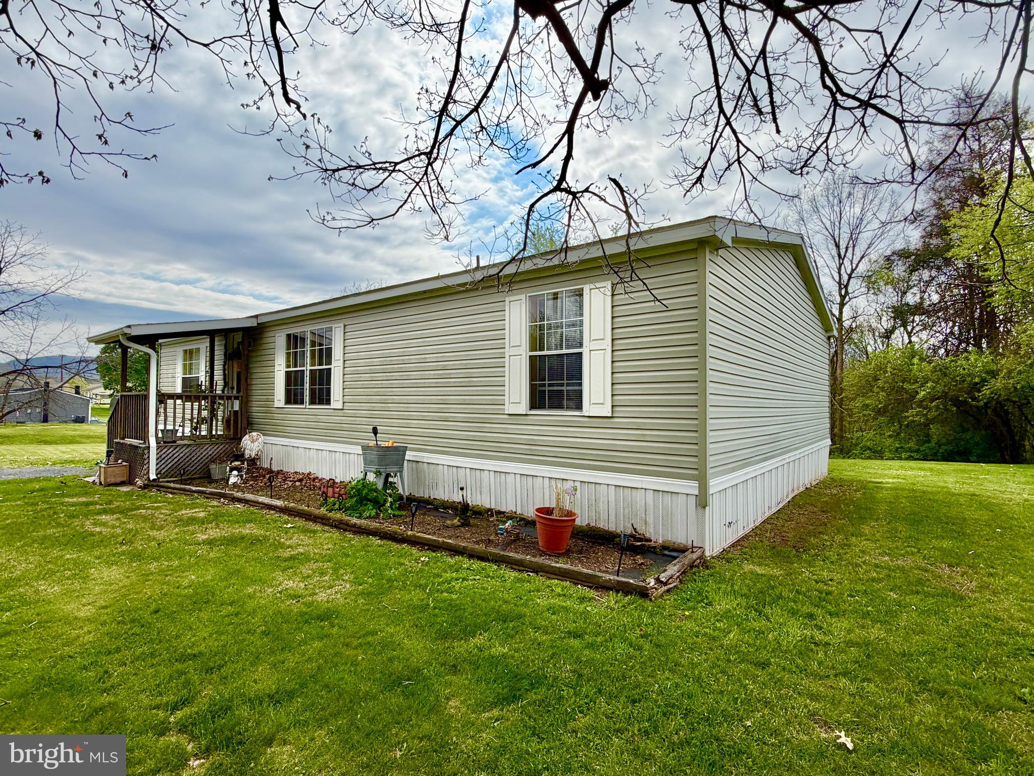 134 Crestview Road Breezewood, PA 15533 - Photo 5 of 41