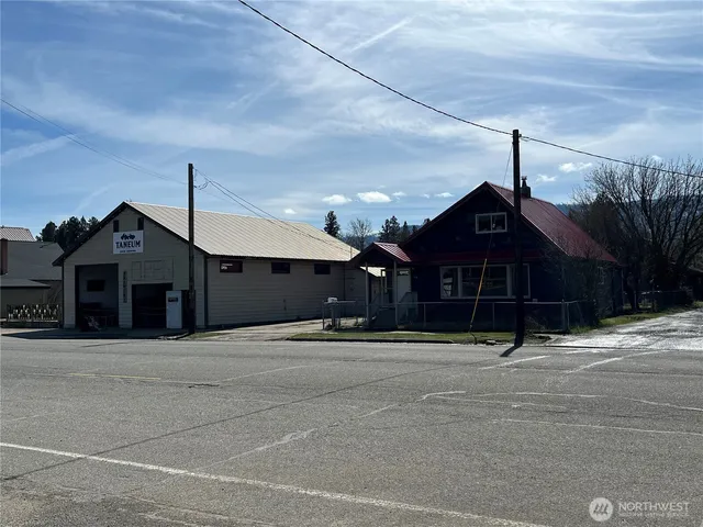 $525,000 | 508 East 1st Street, Cle Elum, WA 98922
