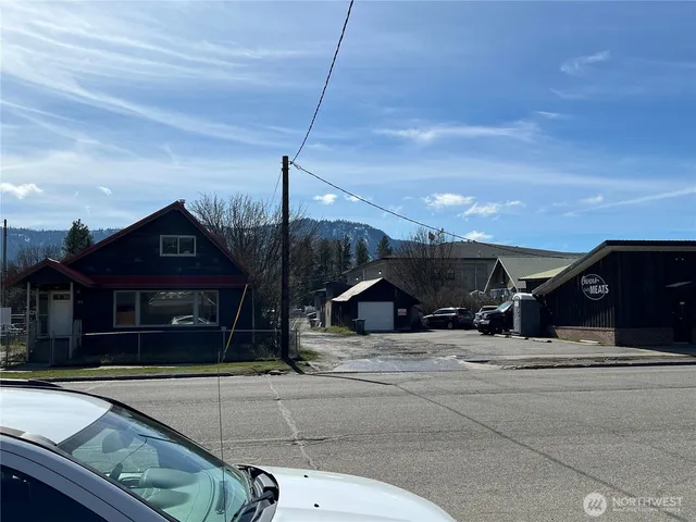 $525,000 | 508 East 1st Street, Cle Elum, WA 98922