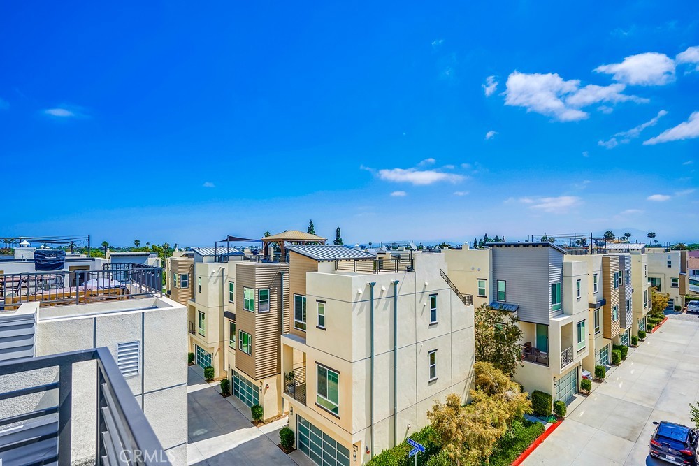 2125 Evans Way Costa Mesa, CA 92627 - Photo 38 of 41 a view of a buildings in the ocean