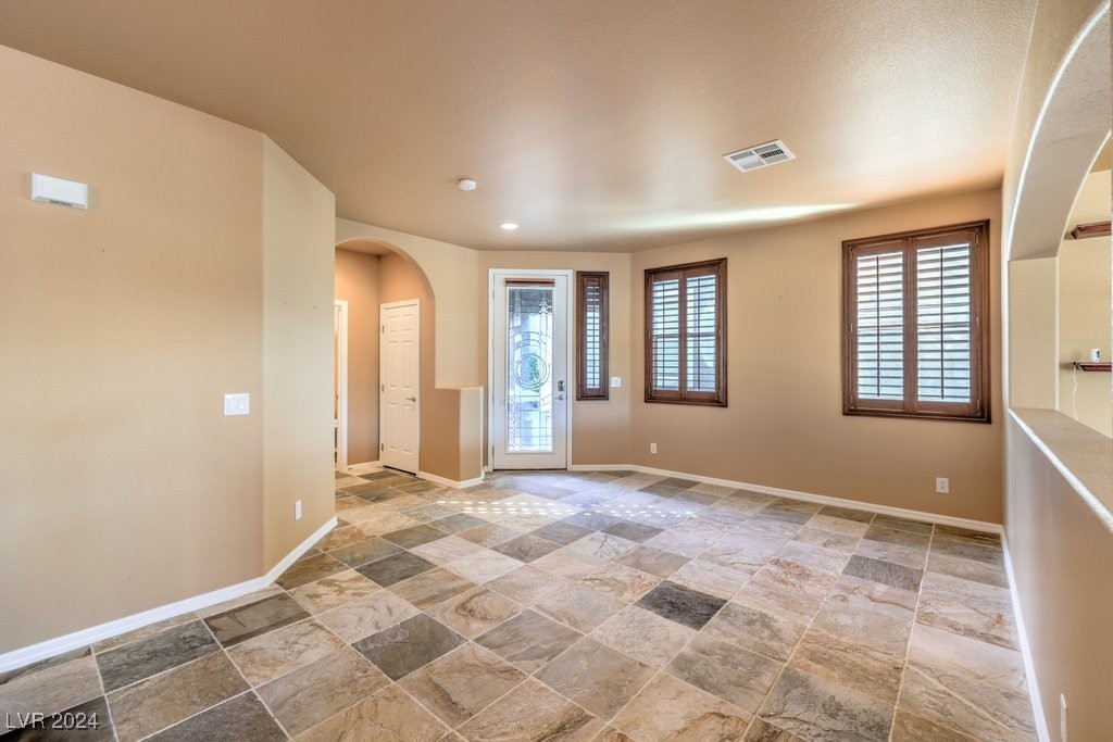 315 Foster Springs Road Las Vegas, NV 89148 - Photo 5 of 47