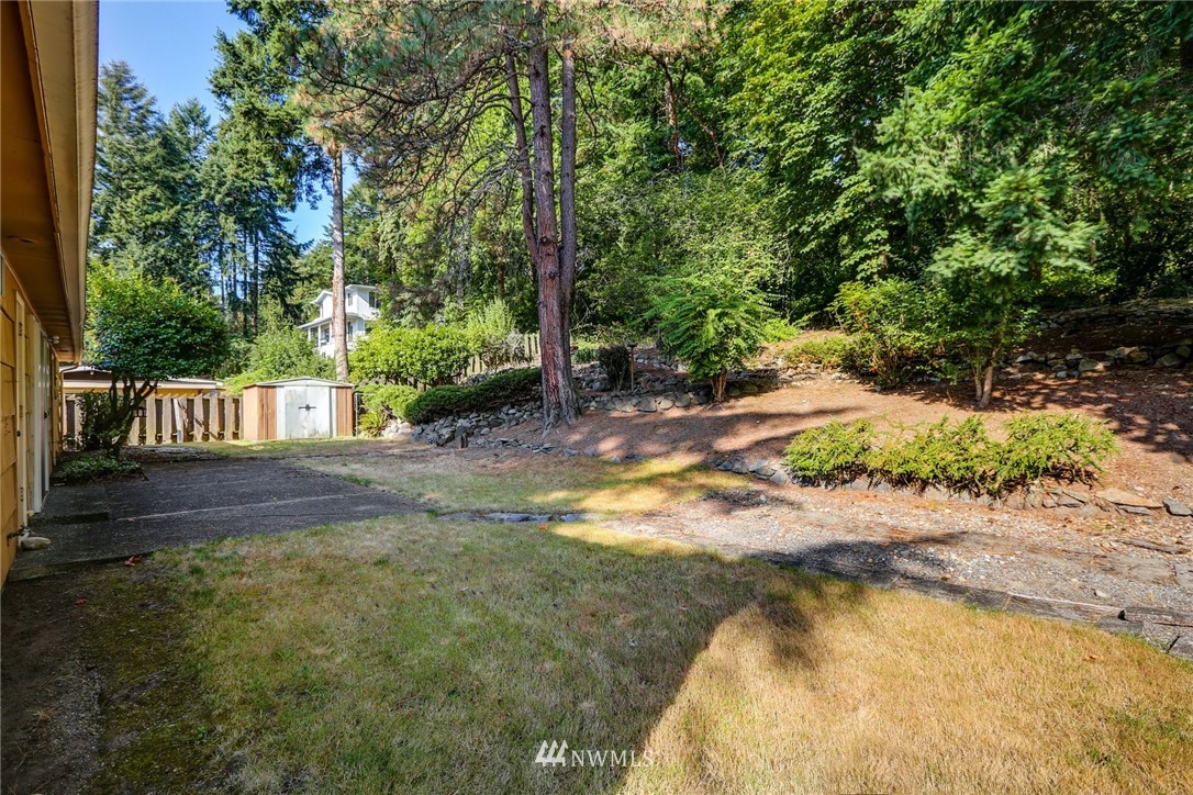 14918 Southeast Allen Road Bellevue, WA 98006 - Photo 17 of 26 Gallery Image 17