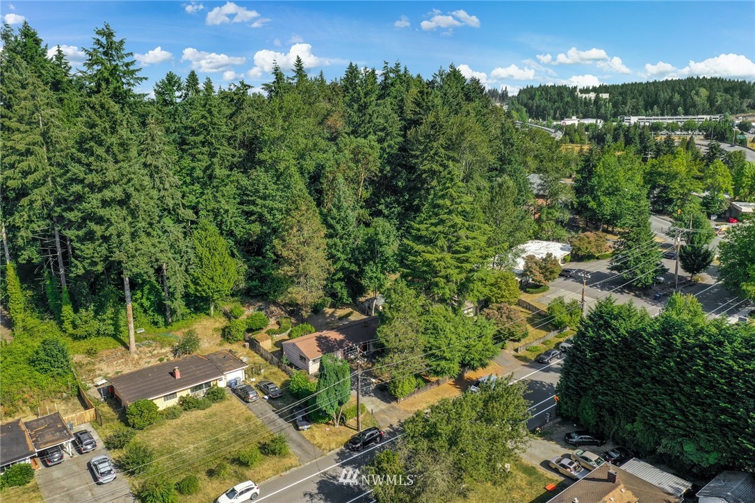 14918 Southeast Allen Road Bellevue, WA 98006 - Photo 25 of 26 Gallery Image 25