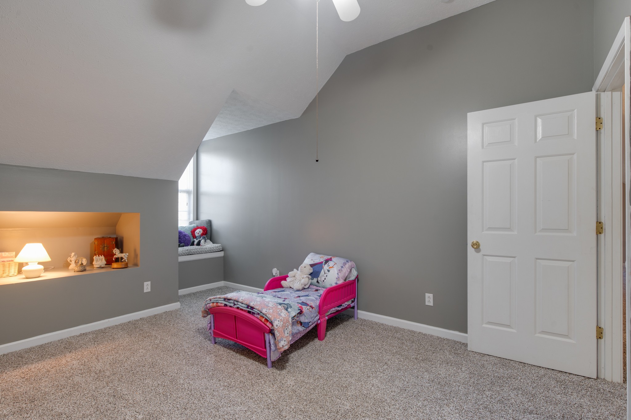 6699 East Benton Road Springfield, TN 37172 - Photo 23 of 66 a living room with furniture