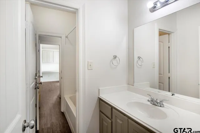 $459,900 | 3922 McDonald Road, Tyler, TX 75701