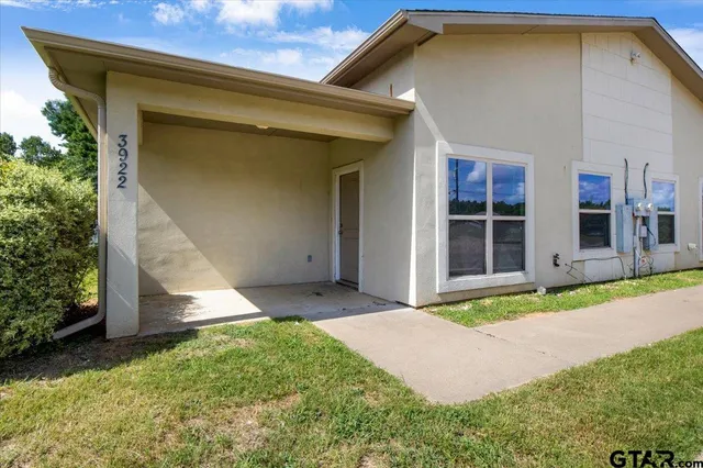 $459,900 | 3922 McDonald Road, Tyler, TX 75701