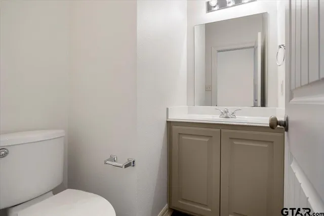 $459,900 | 3922 McDonald Road, Tyler, TX 75701