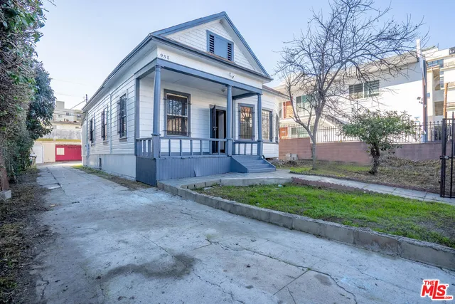 $1,248,000 | 955 South Ardmore Avenue, Los Angeles, CA 90006