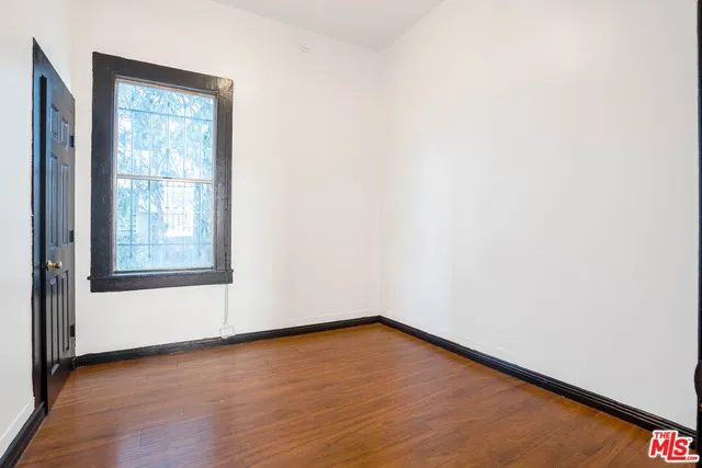 $1,248,000 | 955 South Ardmore Avenue, Los Angeles, CA 90006