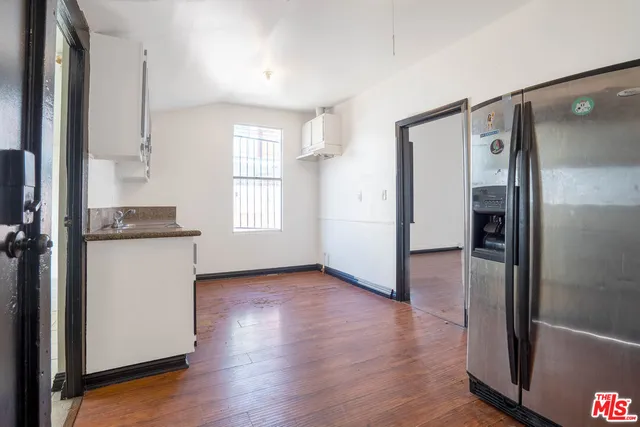 $1,248,000 | 955 South Ardmore Avenue, Los Angeles, CA 90006
