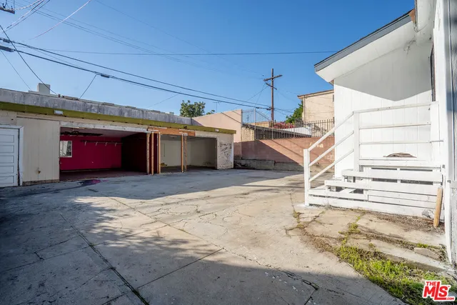 $1,248,000 | 955 South Ardmore Avenue, Los Angeles, CA 90006