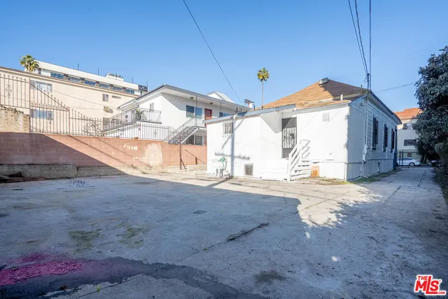 $1,248,000 | 955 South Ardmore Avenue, Los Angeles, CA 90006
