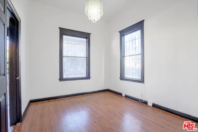 $1,248,000 | 955 South Ardmore Avenue, Los Angeles, CA 90006