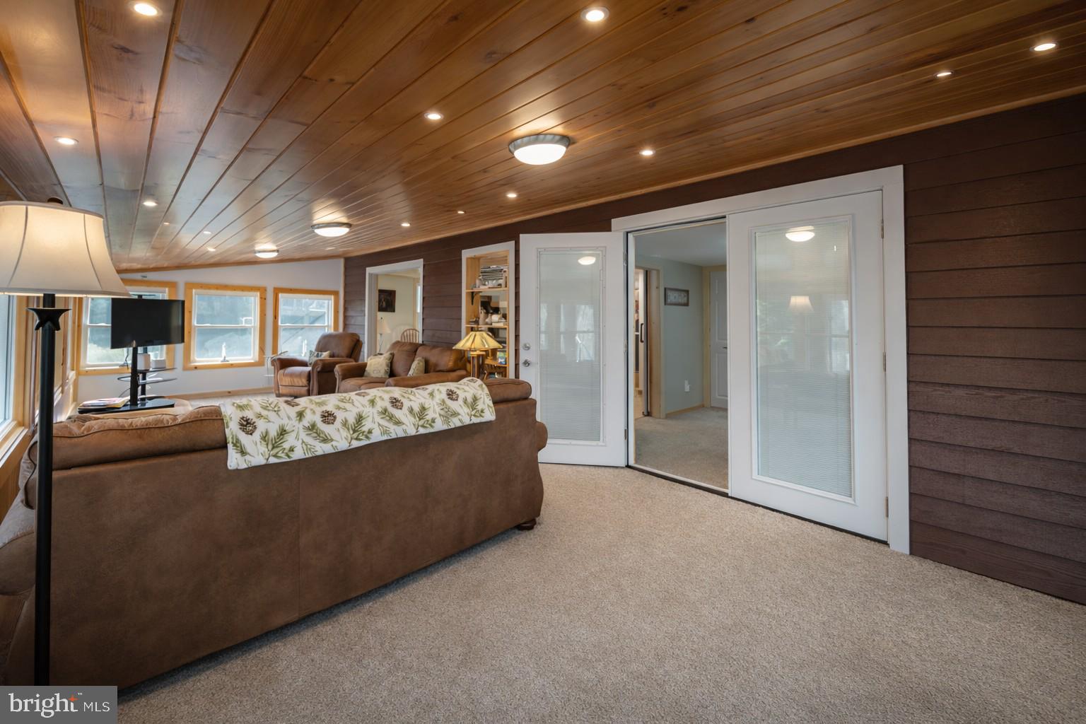 2361 Rock Lodge Road McHenry, MD 21541 - Photo 15 of 53