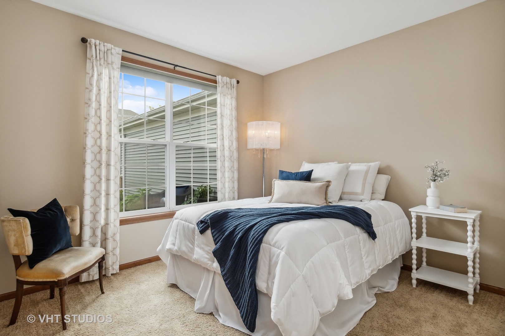 2934 Portage Street Naperville, IL 60564 - Photo 14 of 30 a bedroom with a bed and a window