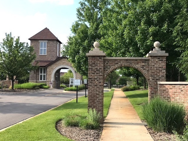 2934 Portage Street Naperville, IL 60564 - Photo 19 of 30 a front view of a house with a yard