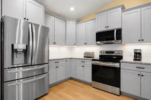 $469,900 | 859 Carson Street, Traverse City, MI 49686