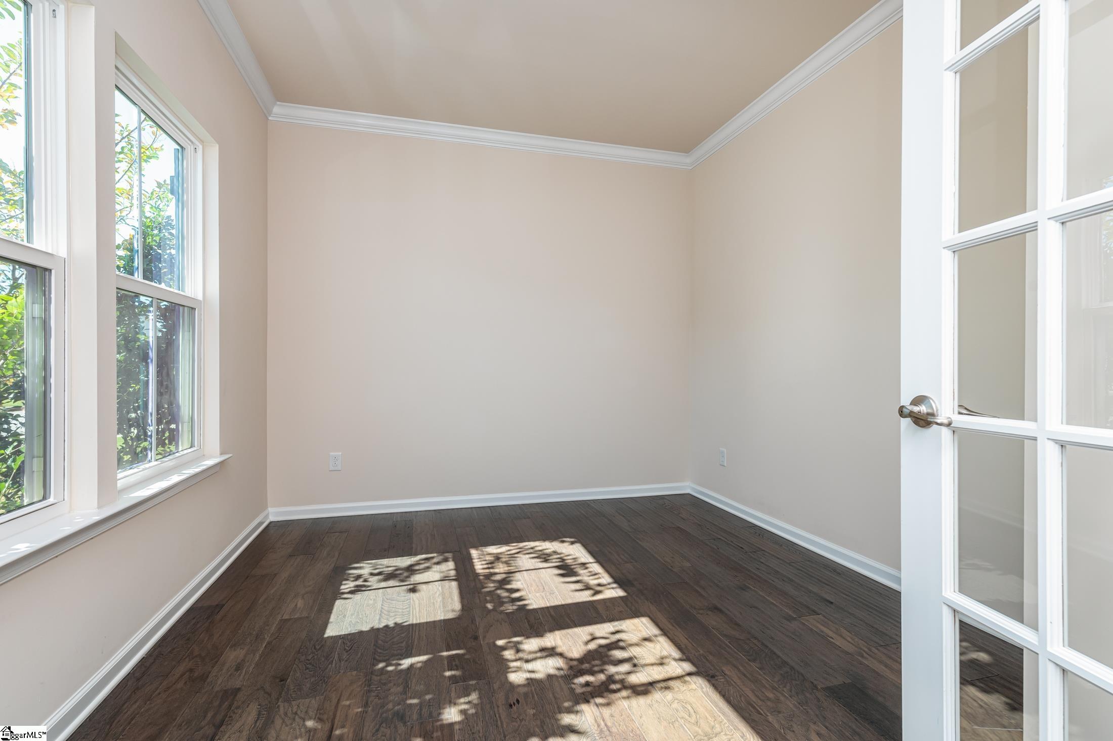 368 Bucklebury Road Greer, SC 29651 - Photo 2 of 36 Gallery Image 2