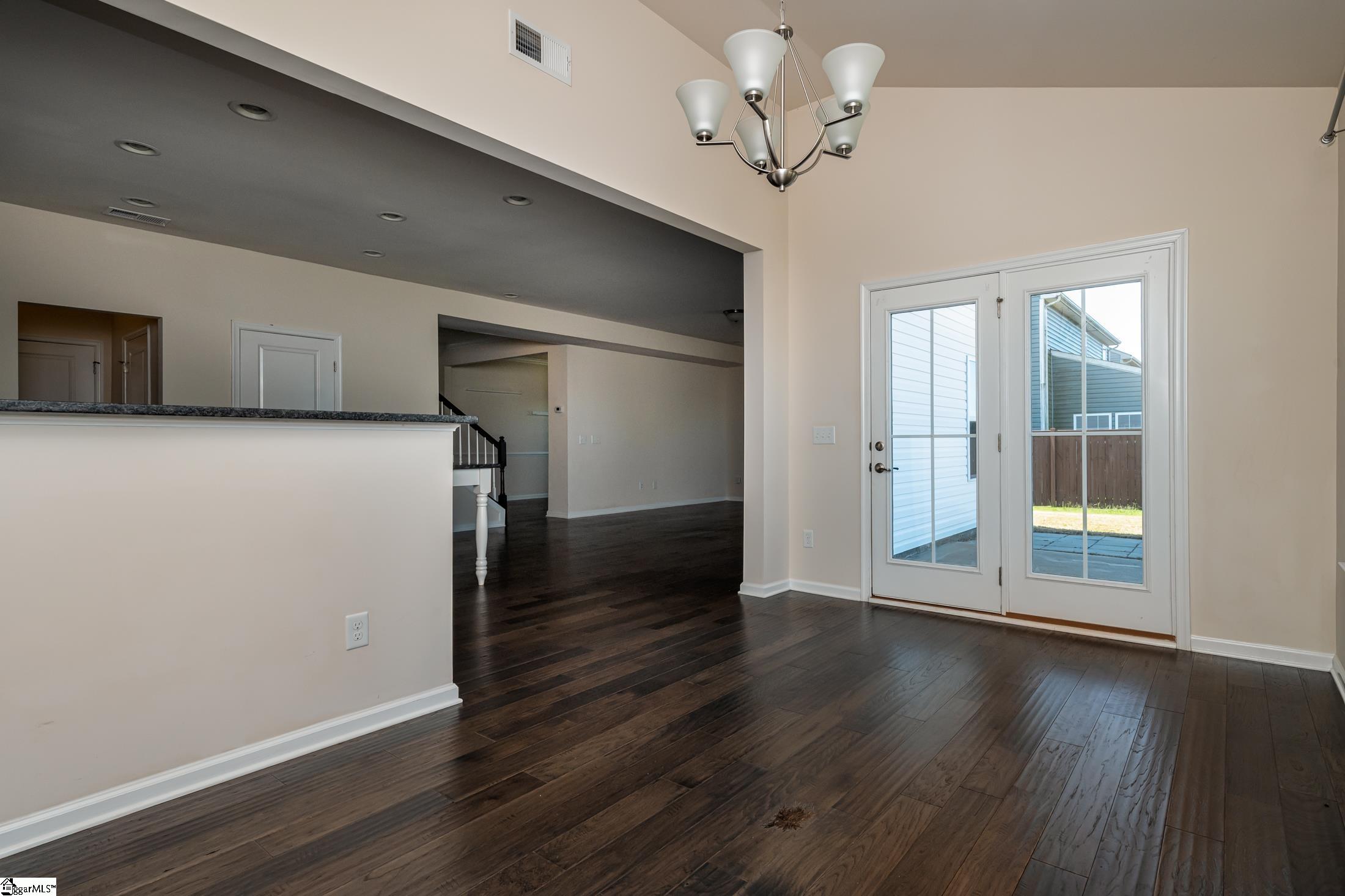 368 Bucklebury Road Greer, SC 29651 - Photo 12 of 36 Gallery Image 12