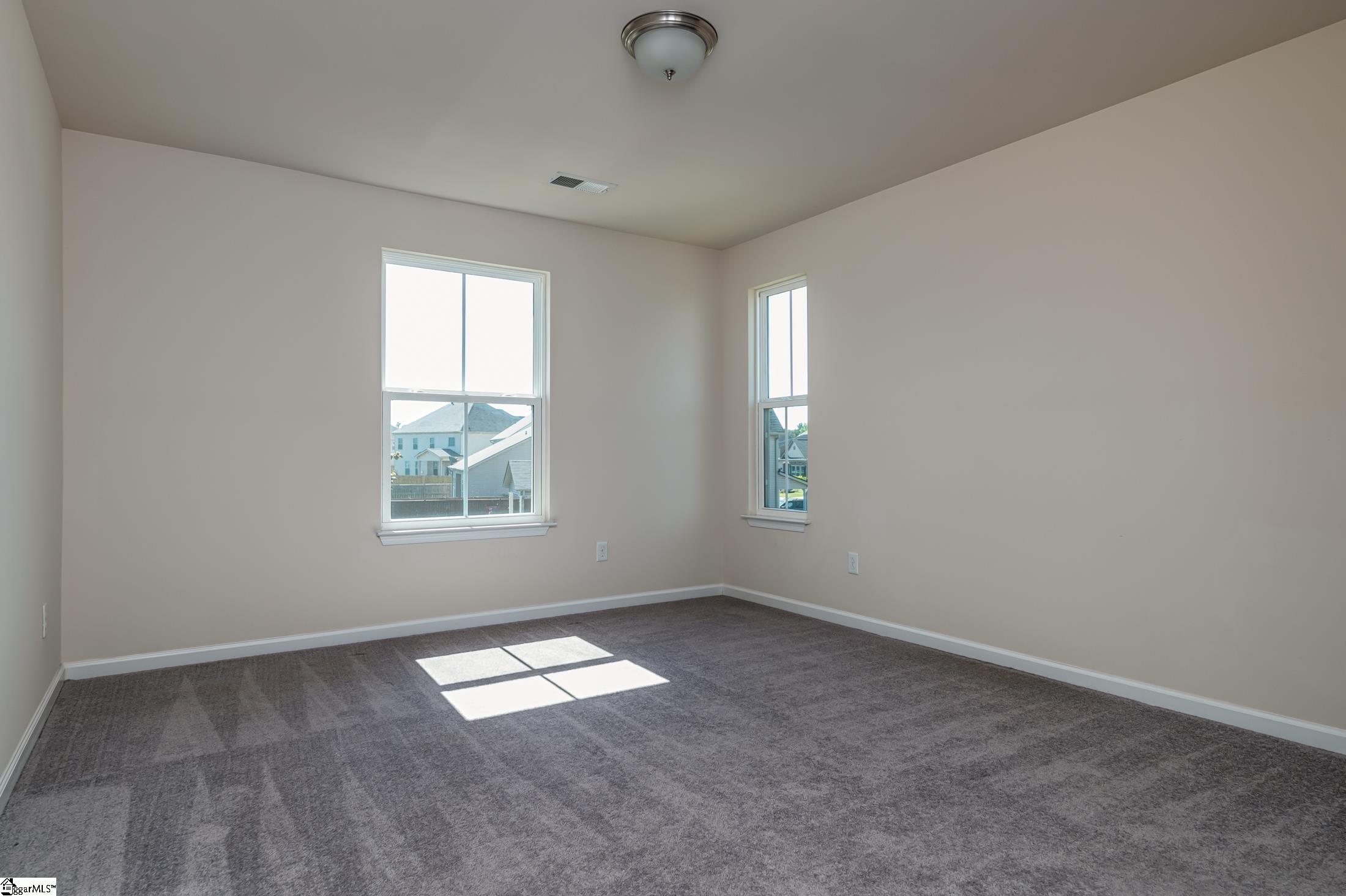 368 Bucklebury Road Greer, SC 29651 - Photo 21 of 36 Gallery Image 21
