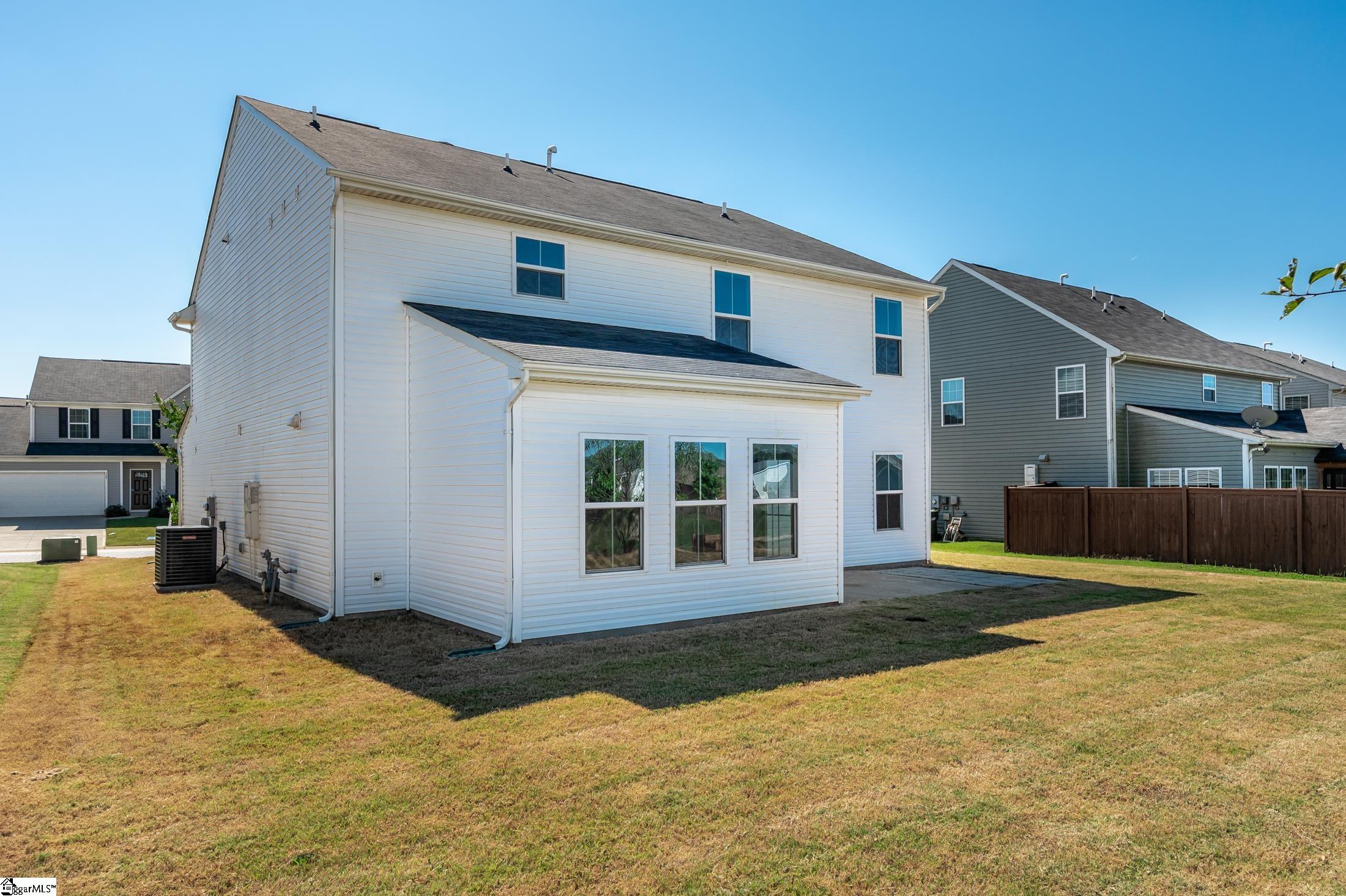 368 Bucklebury Road Greer, SC 29651 - Photo 30 of 36 Gallery Image 30