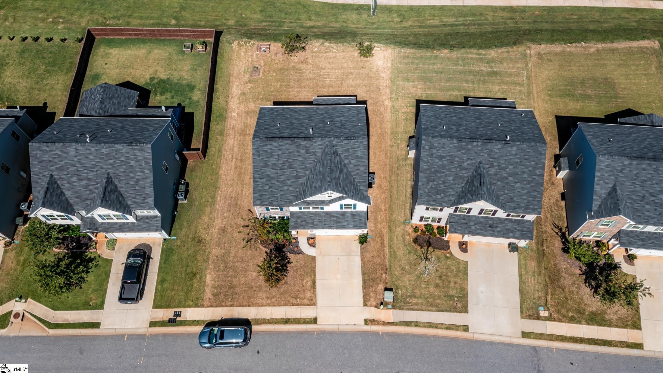 368 Bucklebury Road Greer, SC 29651 - Photo 32 of 36 Gallery Image 32