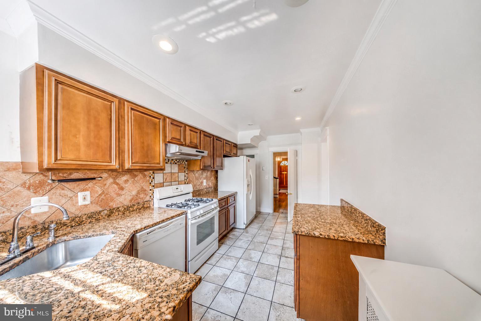 3107 34th Street Northwest Washington, DC 20008 - Photo 15 of 44 Gallery Image 15