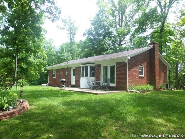 2306 Kane Road Southeast Corydon, IN 47112 - Photo 17 of 34