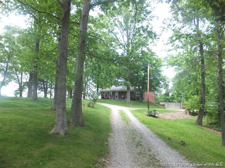 2306 Kane Road Southeast Corydon, IN 47112 - Photo 21 of 34