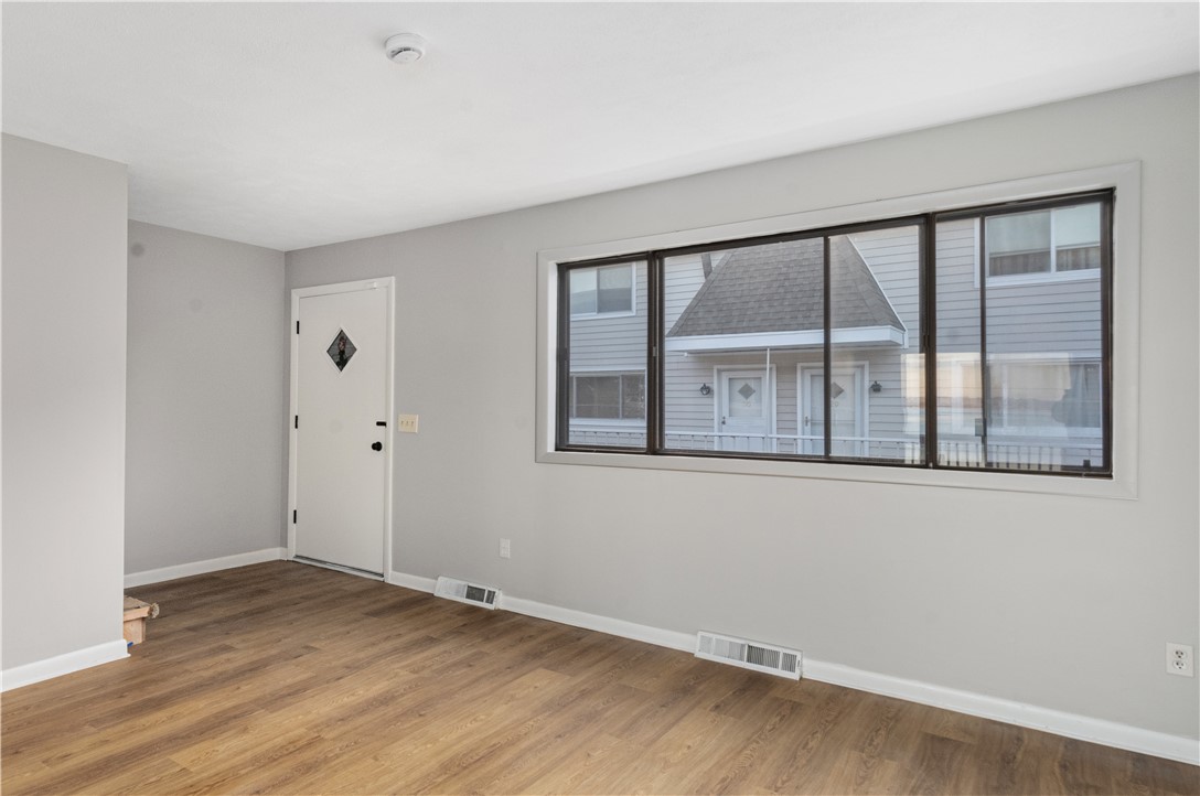 4158 Post Road, Unit 15 Warwick, RI 02818 - Photo 9 of 16