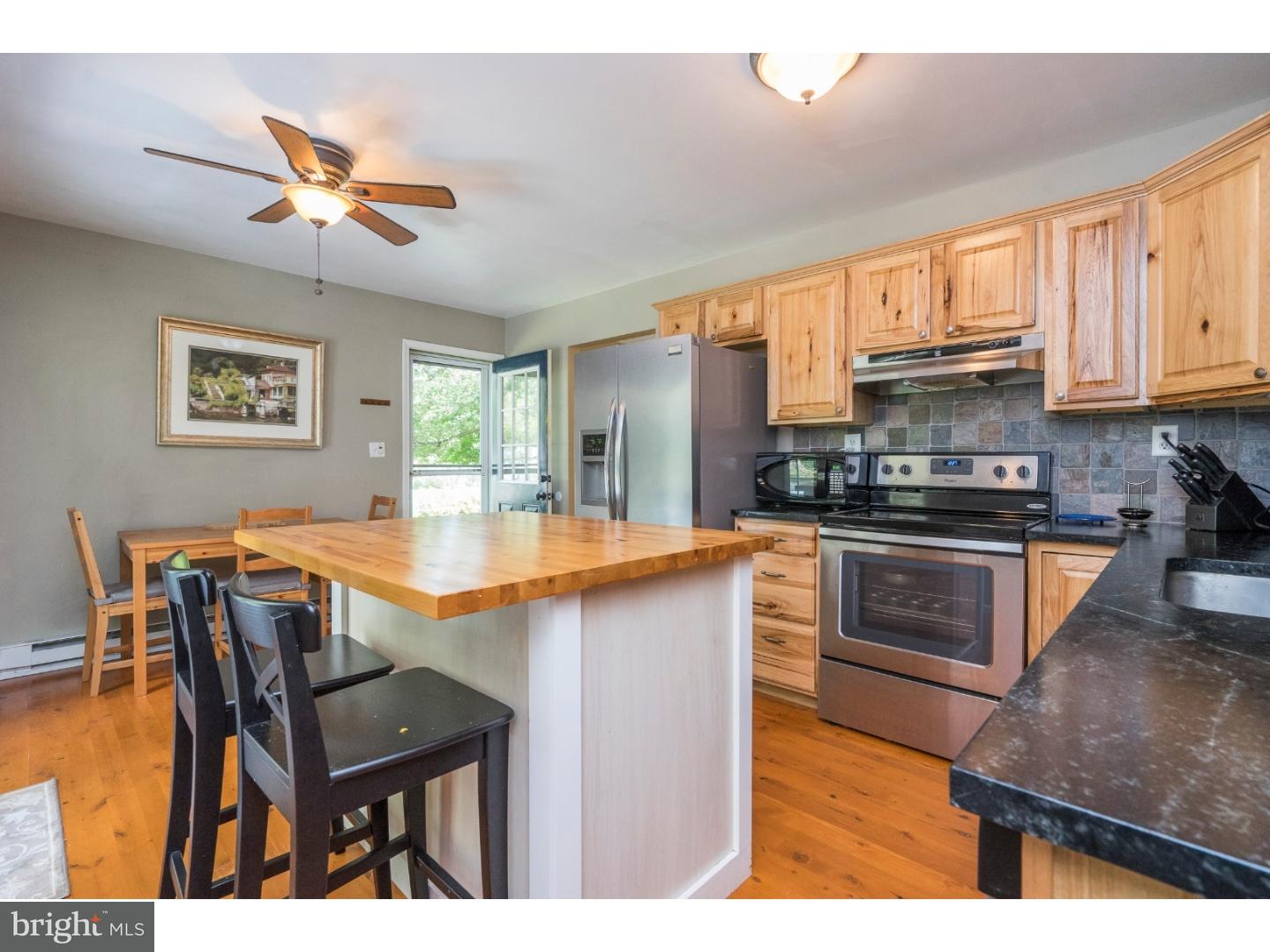1227 Glenside Road Downingtown, PA 19335 - Photo 9 of 25 Gallery Image 9