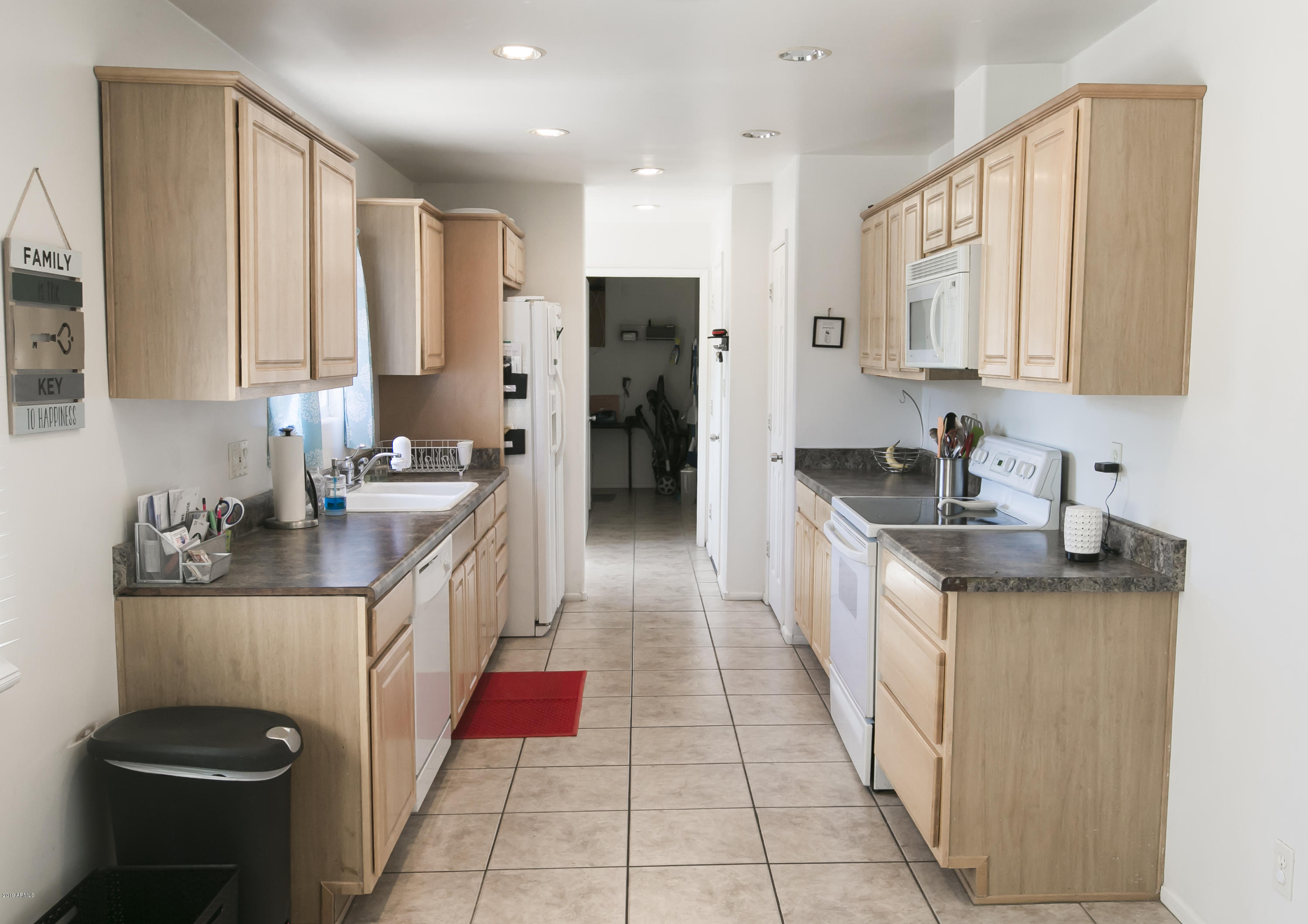 3711 South Terrace Road Tempe, AZ 85282 - Photo 9 of 38 KITCHEN - 83U0241