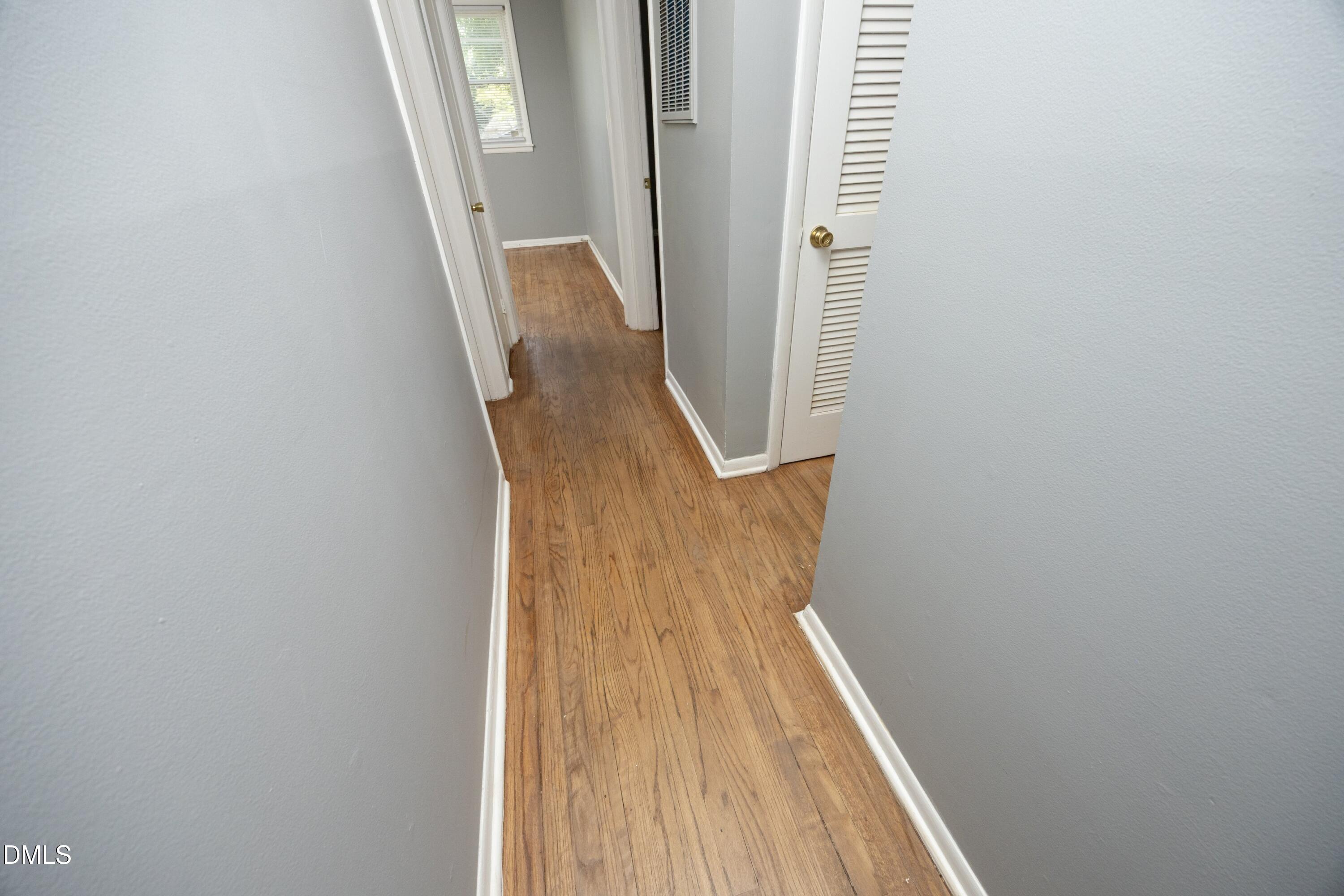 3405 Apache Drive Raleigh, NC 27609 - Photo 32 of 33 31HardwoodFloors