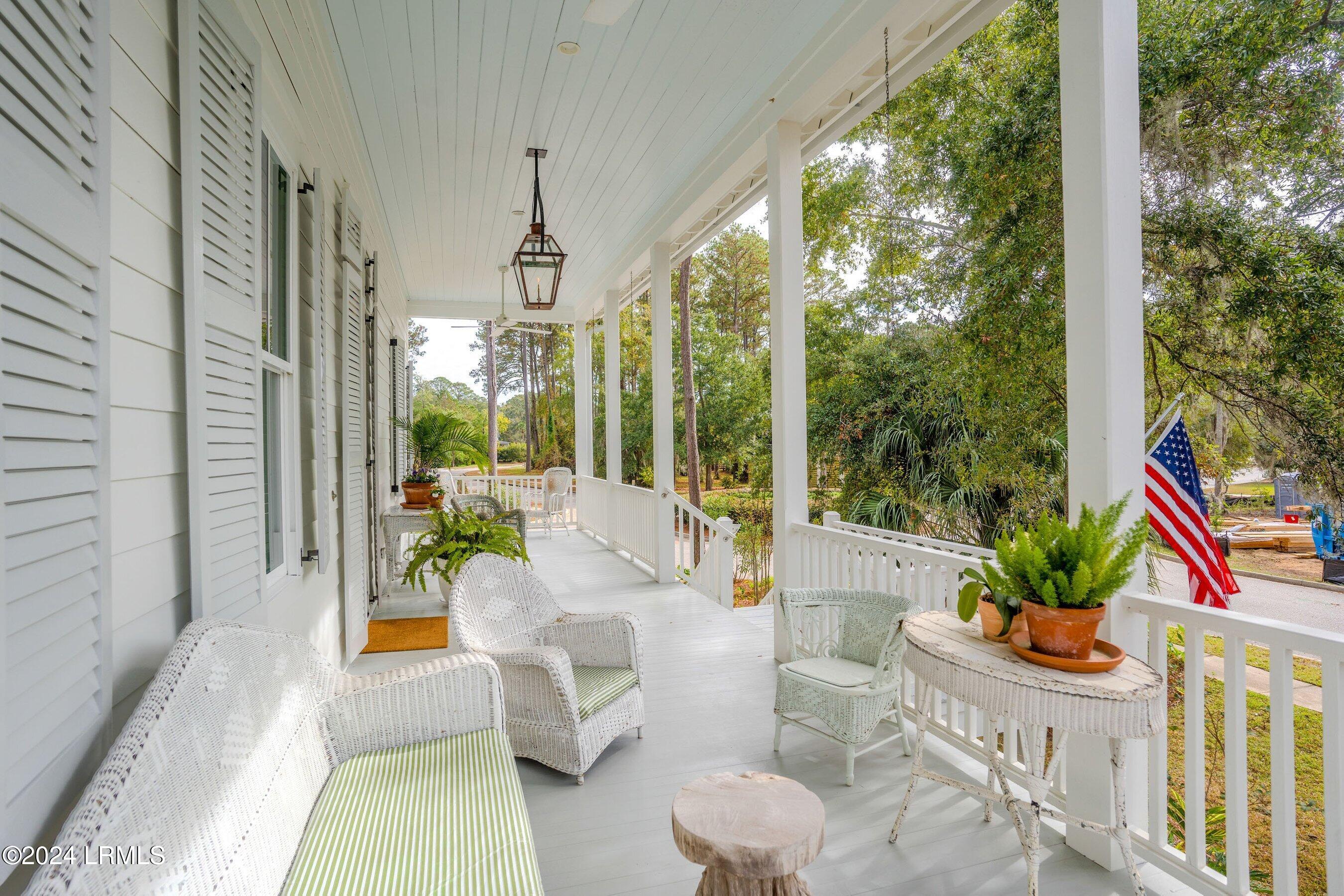 109 Willow Point Road Beaufort, SC 29906 - Photo 8 of 81 DSC02444-136-HDR-1.jpg-SMALL