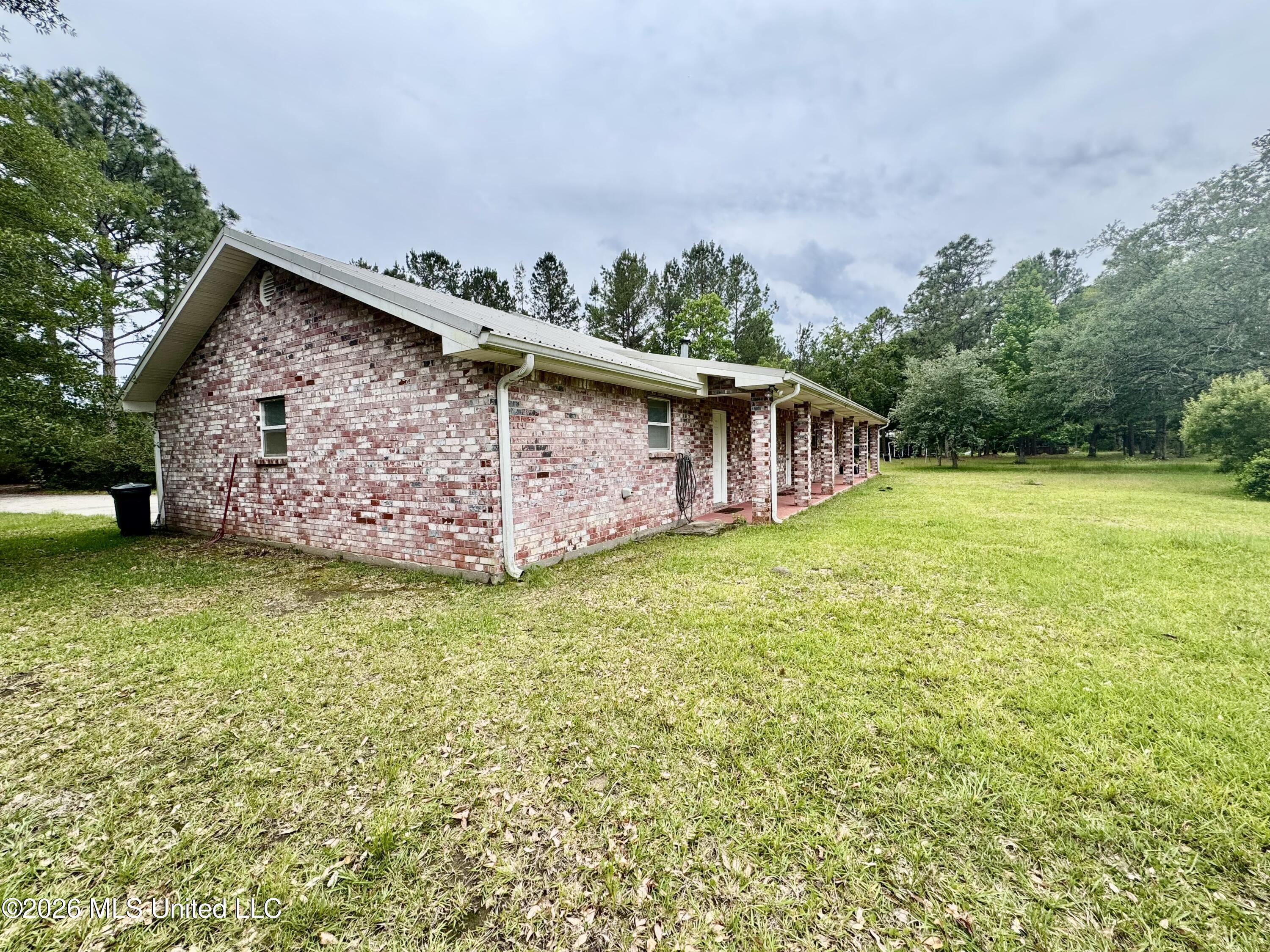 20 C G Smith Road Picayune, MS 39466 - Photo 23 of 29 cg smith rear side 1