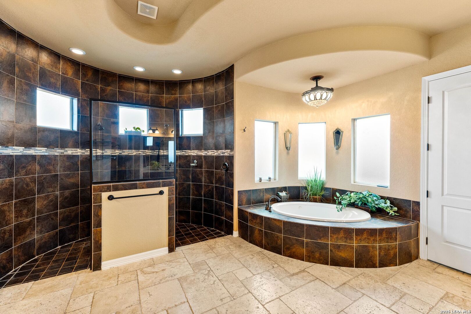 258 Triple R Drive La Vernia, TX 78121 - Photo 12 of 44