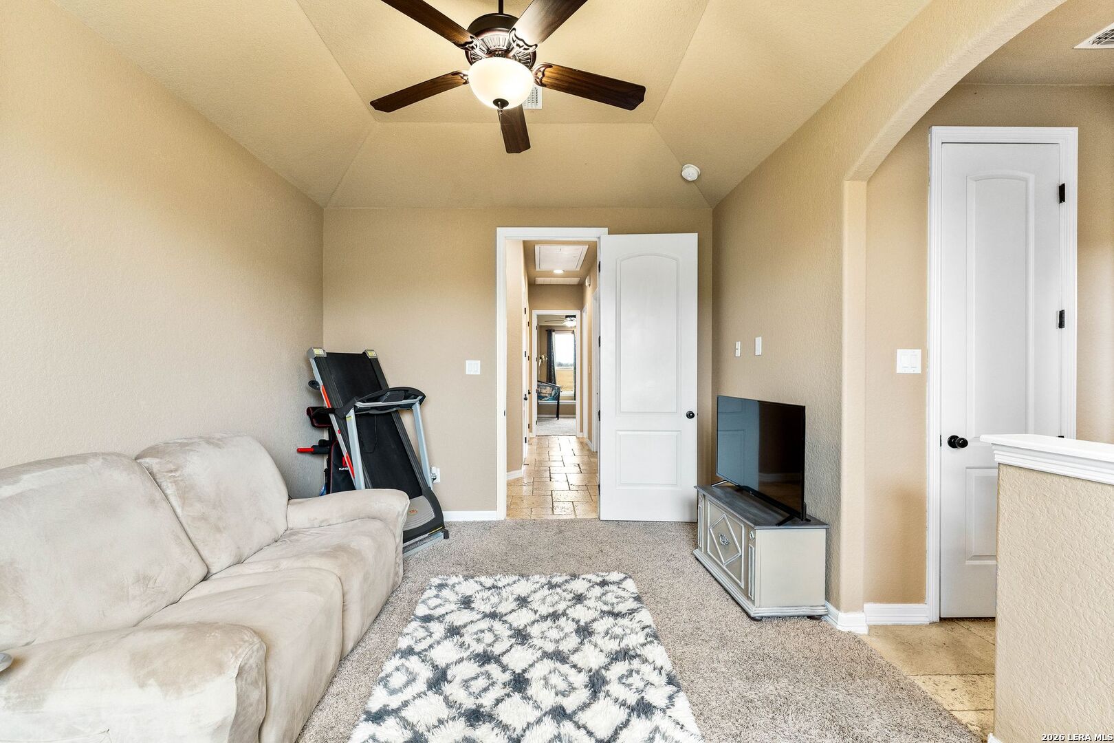 258 Triple R Drive La Vernia, TX 78121 - Photo 16 of 44