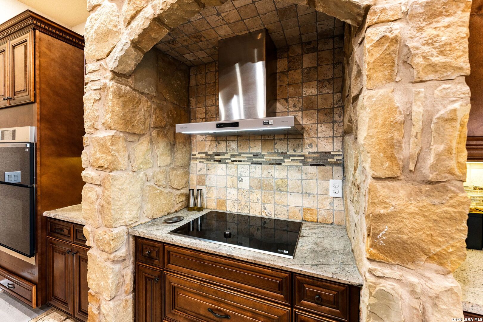 258 Triple R Drive La Vernia, TX 78121 - Photo 7 of 44