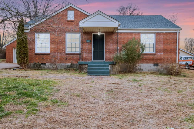 $595,000 | 2107 Avalon Drive, Nashville, TN 37216