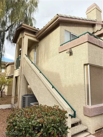 $1,295 | 5710 East Tropicana Avenue, Unit 2197, Las Vegas, NV 89122