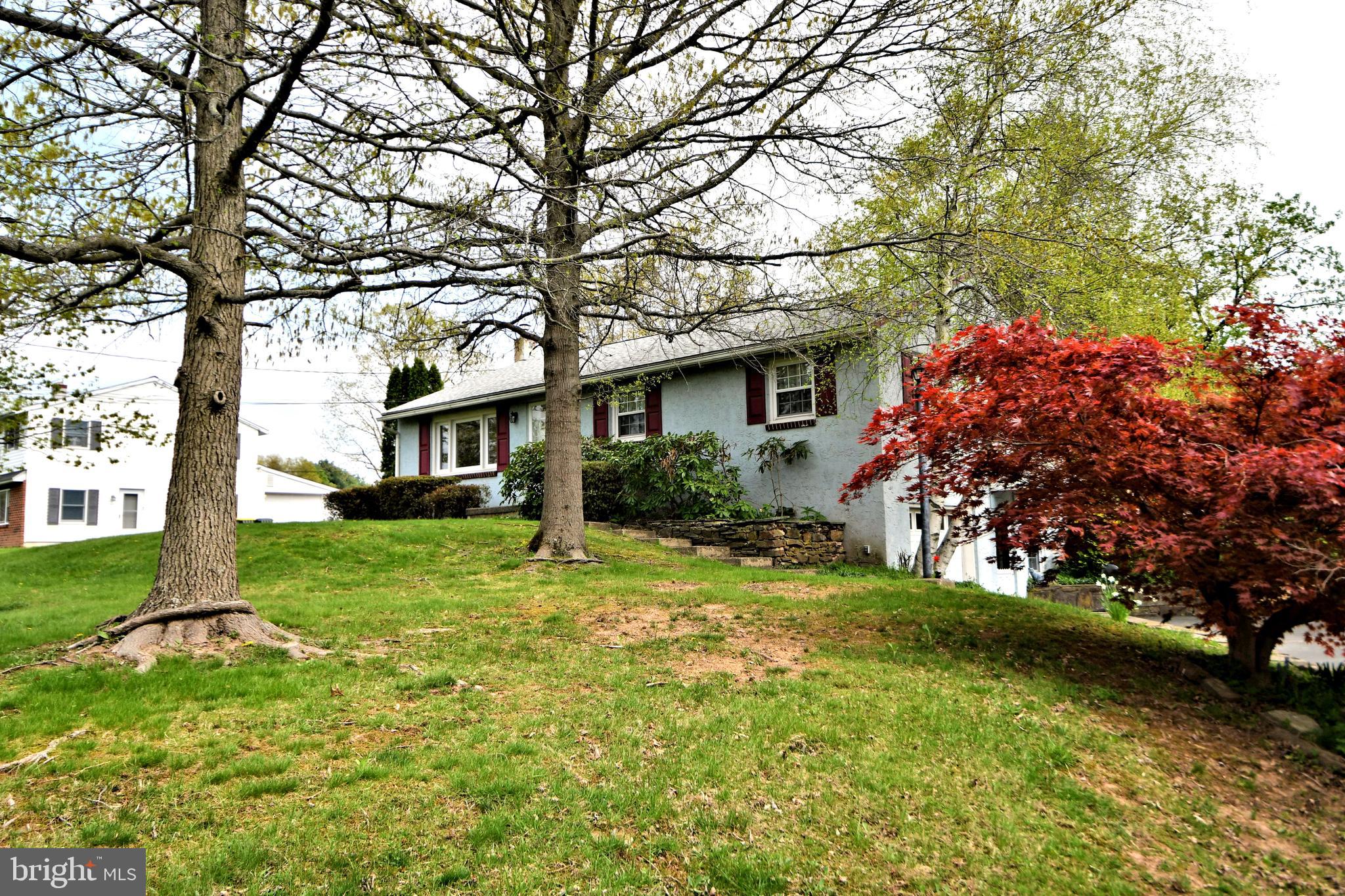 915 Blue School Road Perkasie, PA 18944 - Photo 3 of 40 Gallery Image 3