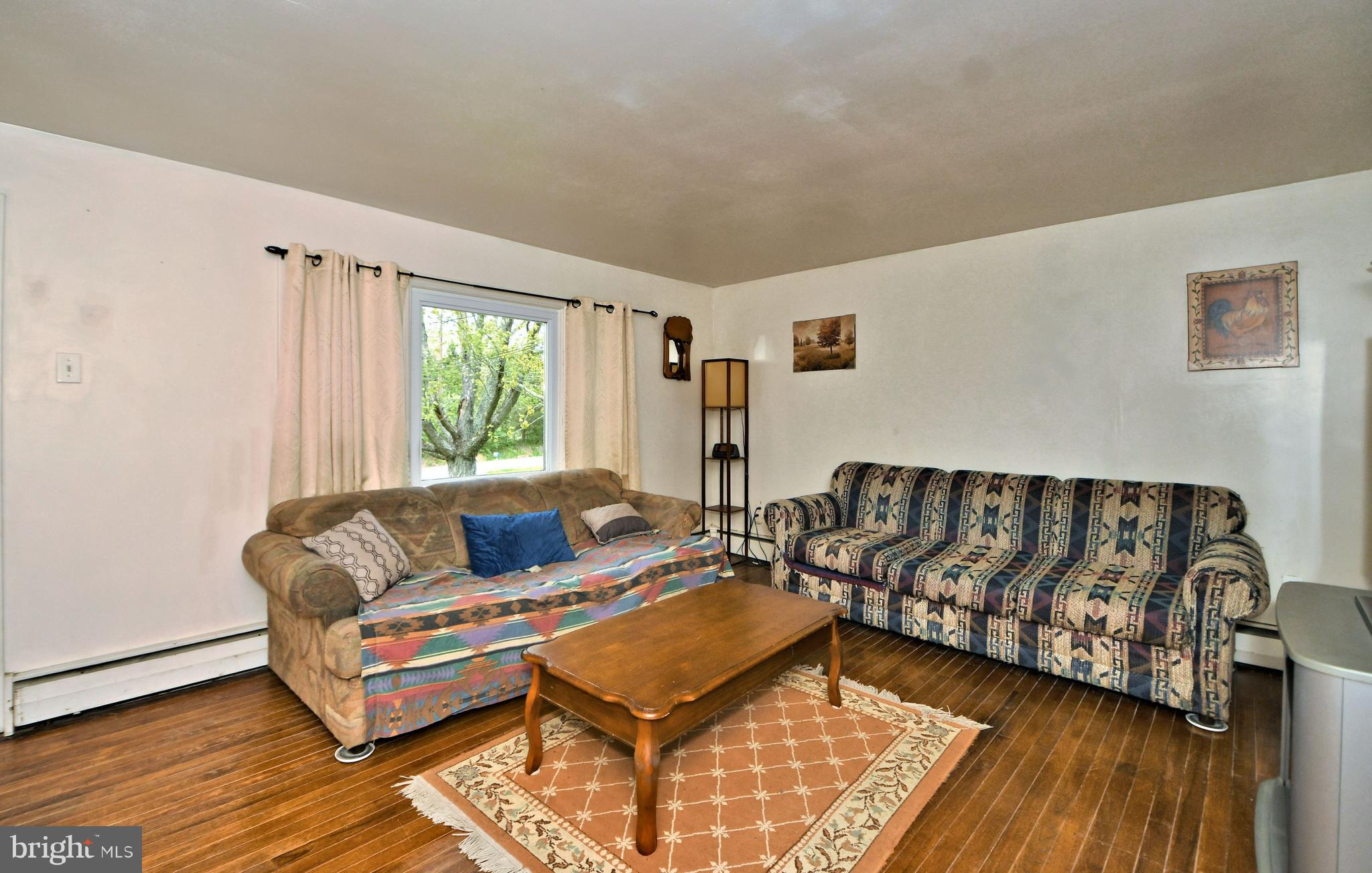 915 Blue School Road Perkasie, PA 18944 - Photo 8 of 40 Gallery Image 8