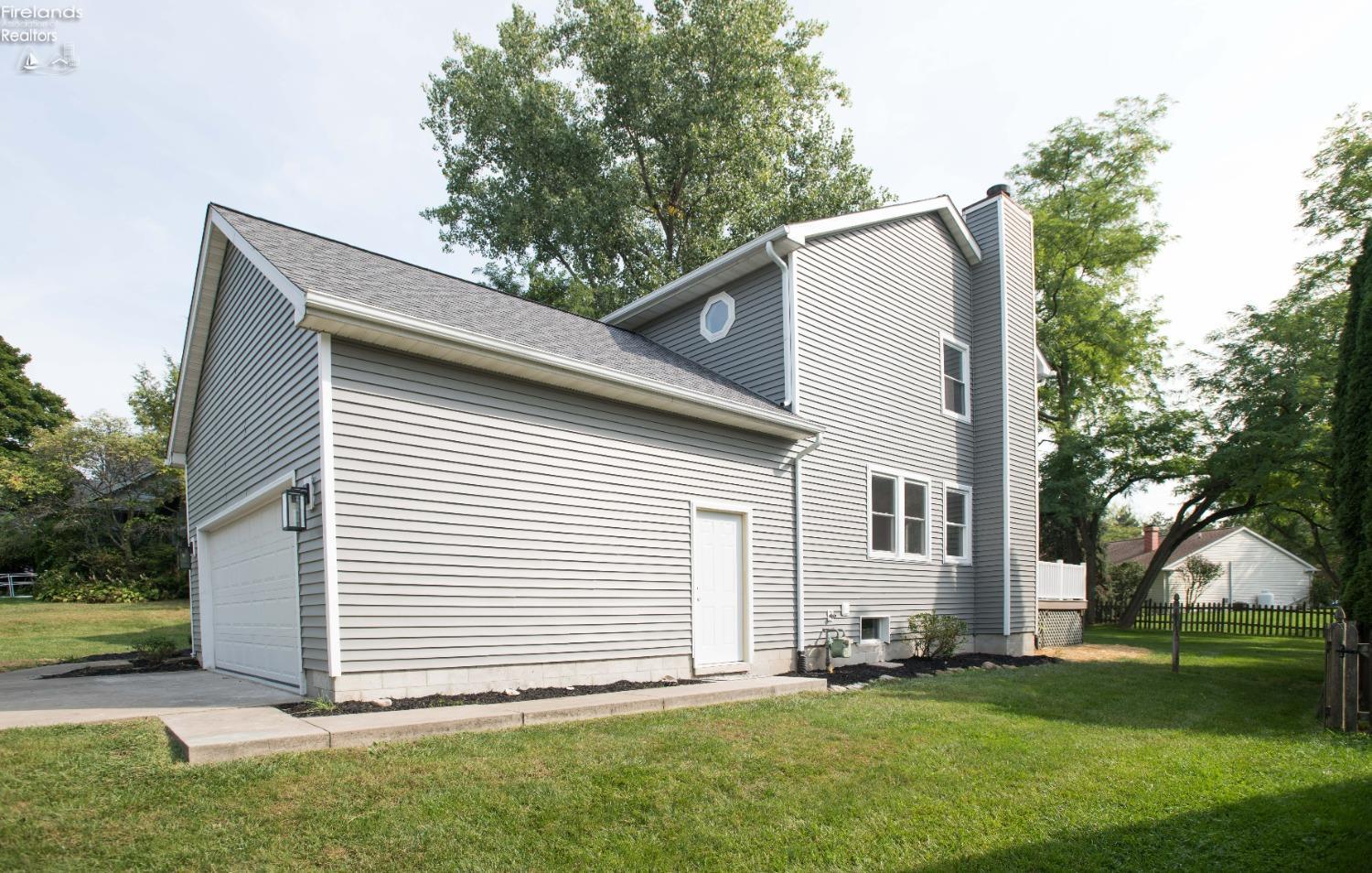 1128 Mudbrook Road Huron, OH 44839 - Photo 3 of 71 Gallery Image 3