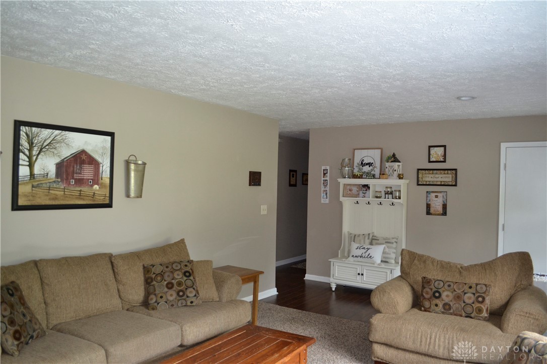 4360 Blue Rock Road Riverside, OH 45432 - Photo 9 of 22 Living Room