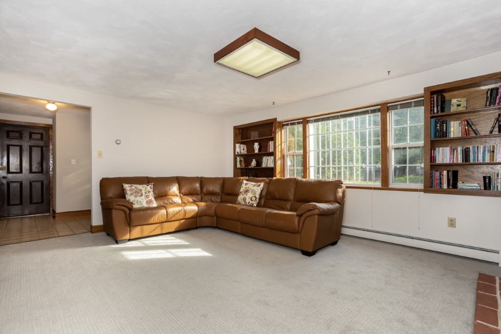 14 Rodgers Road Stoneham, MA 02180 - Photo 18 of 27 Gallery Image 18