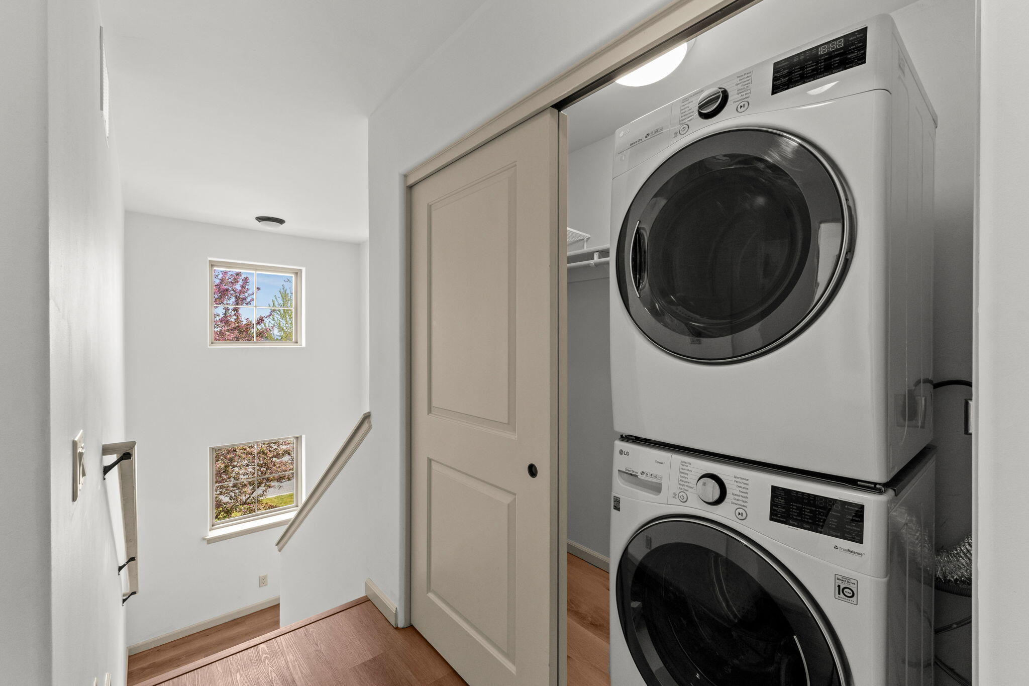 861 Countryside Boulevard Hailey, ID 83333 - Photo 23 of 29 Laundry