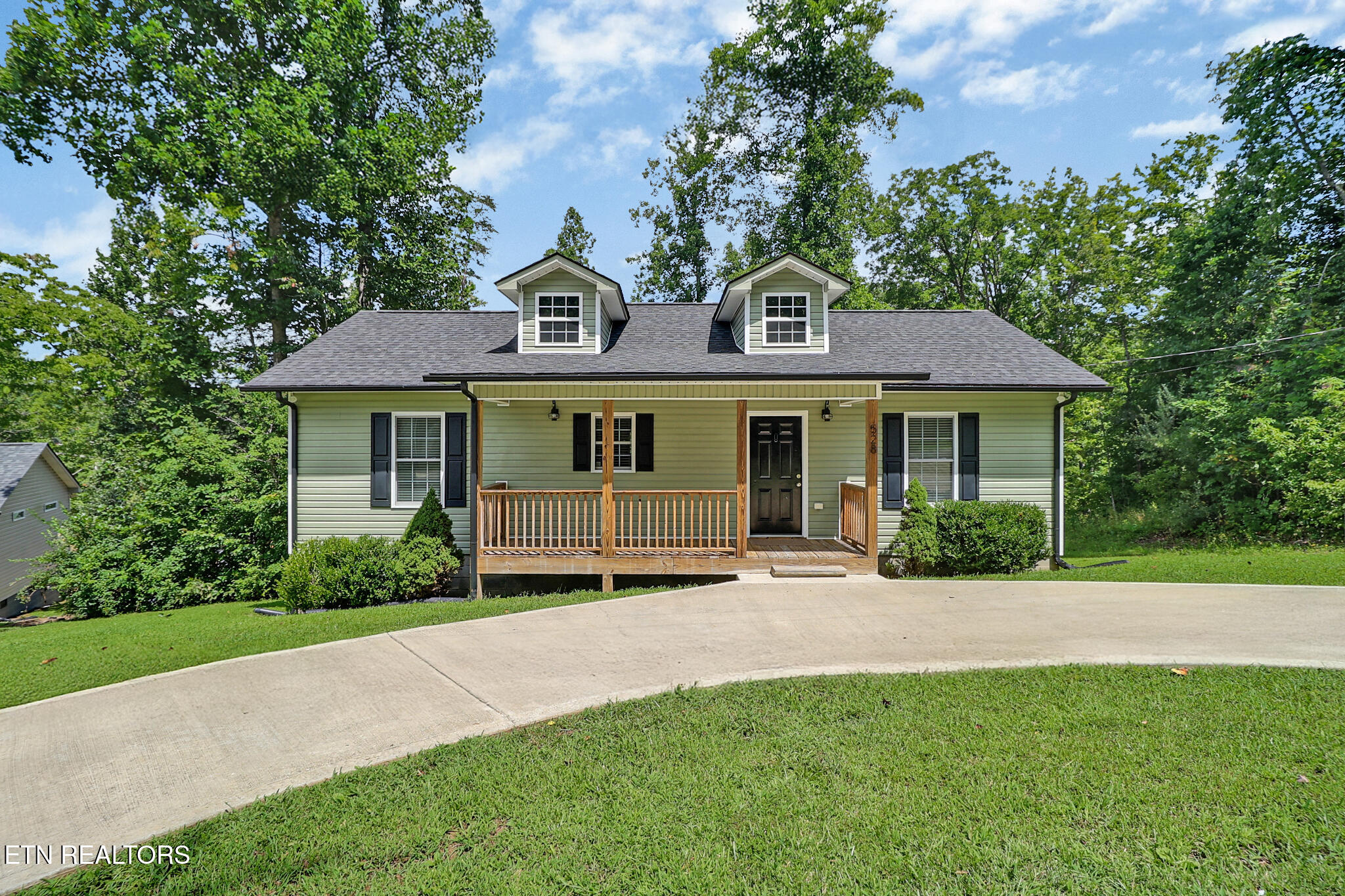 528 Siever Road Crossville, TN 38572 - Photo 1 of 25 front