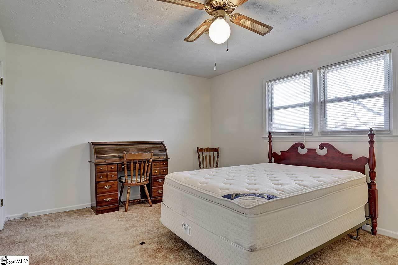 403 Brookmere Road Simpsonville, SC 29681 - Photo 11 of 19 Gallery Image 11
