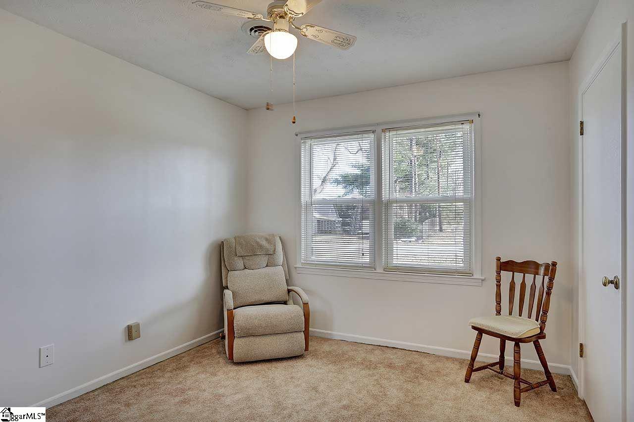 403 Brookmere Road Simpsonville, SC 29681 - Photo 12 of 19 Gallery Image 12
