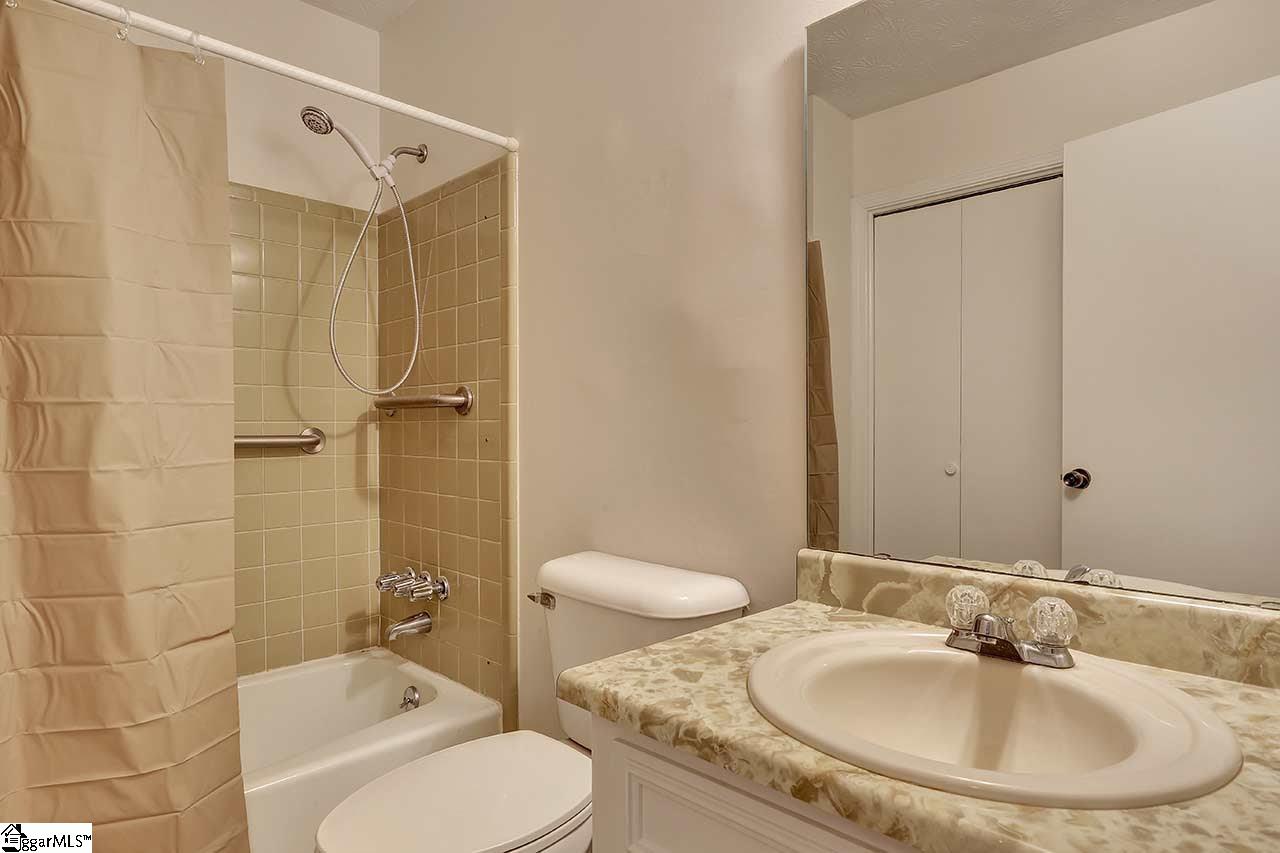 403 Brookmere Road Simpsonville, SC 29681 - Photo 13 of 19 Gallery Image 13